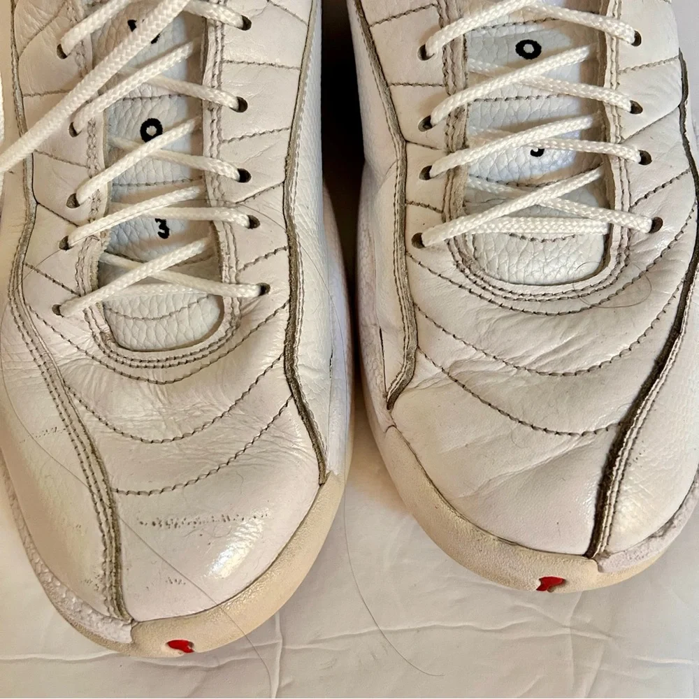 Nike Air Jordan 12 Retro Mens Size 10 White and Red High-Top Sneakers CT8013-106